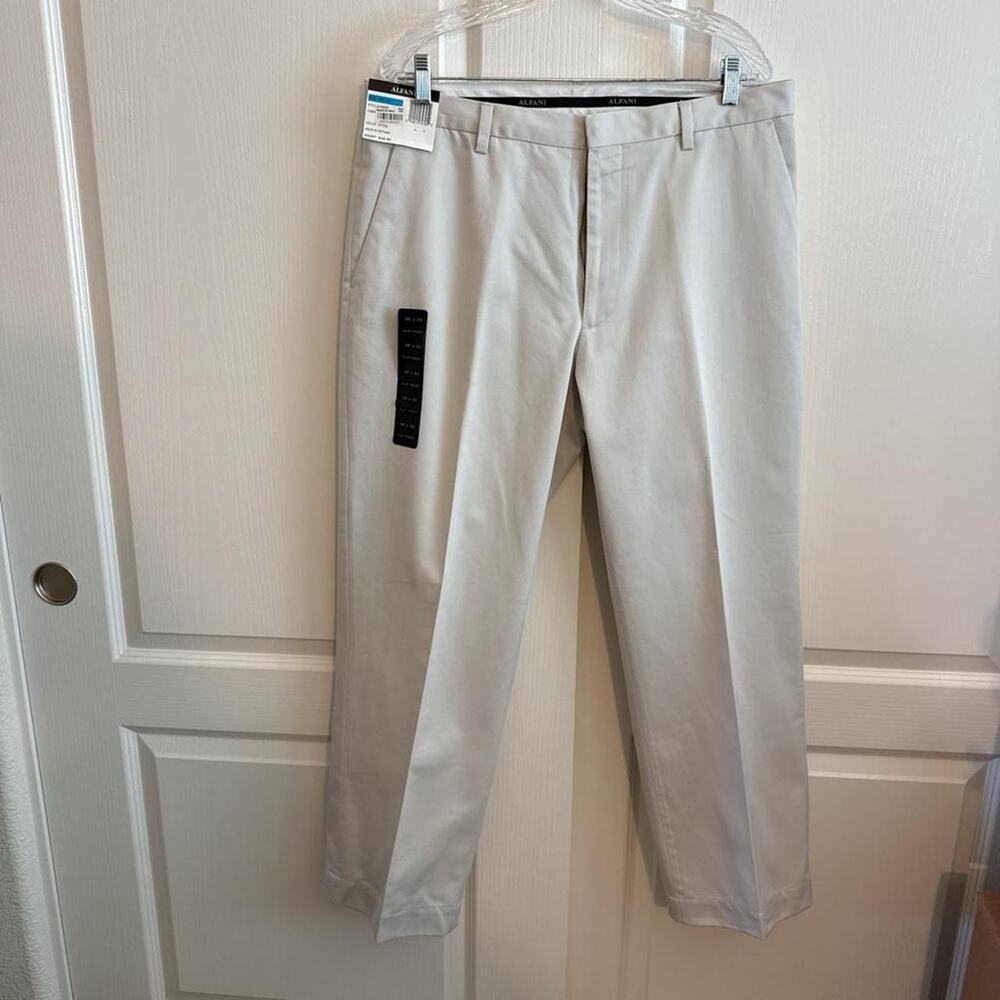 Men's Alfani Slacks Khaki Chinos NWT size 36x30